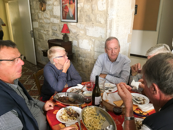 Rencontre des Provençaux  4 octobre 2016 Avignon Foyer des Remparts