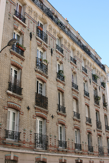 10 Avril 2014 - L'habitat social du XIXe siècle à nos jours. Quartier de la Mouzaïa aux Buttes Chaumont à Paris XIXe