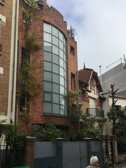 22 octobre 2019 - L'habitat social du XIXe siècle à nos jours. Quartier de la Mouzaïa aux Buttes Chaumont à Paris XIXe
