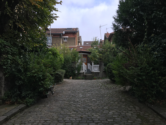 22 octobre 2019 - L'habitat social du XIXe siècle à nos jours. Quartier de la Mouzaïa aux Buttes Chaumont à Paris XIXe